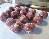 Une image de l'étape 4 de Boulettes de boeuf au poivre.