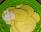 Foto langkah ke 2 dari resep Keripik Kentang Kopong #38.