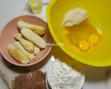 Foto langkah ke 1 dari resep Bolu Pisang Coklat No Mixer.