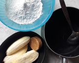 Foto langkah ke 1 dari resep Kue Cucur Pisang Wijen.