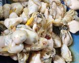 Hình bước làm 1 của món Bánh rán hàu sữa