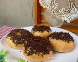 Foto langkah ke 8 dari resep Donat Meses Super Ekonomis.