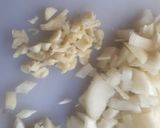 A picture of step 2 of Steak and kidney pie.