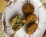 A picture of step 3 of Delicious fish cutlets.