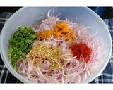 A picture of step 2 of Crispy Onion bhajiyas.