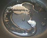 A picture of step 2 of Aloo ka halwa.