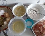 Foto langkah ke 1 dari resep Homemade Chicken Bratwurst.