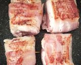 Foto del paso 4 de la receta Solomillos de cerdo arropado en bacon en salsa de málaga virgen