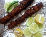 A picture of step 3 of Seekh kabab.