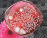 A picture of step 4 of Hersheys Strawberry Cooler #5ingredients.