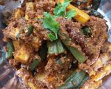 A picture of step 4 of Stuffed okra sabji.