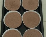Foto langkah ke 4 dari resep Coklat cupcake.