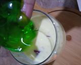 A picture of step 7 of Rabri Falooda.