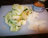 Foto del paso 2 de la receta: Carpaccio de pepino con atún y perlas de soja