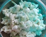 A picture of step 1 of Aloo Gobhi.