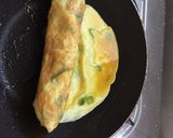Foto langkah ke 8 dari resep Telur gulung sosis.
