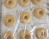 Foto langkah ke 5 dari resep Donat maizena menul.