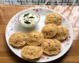 A picture of step 7 of Masala Rava Idli.