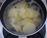 Foto langkah ke 1 dari resep Potato Au Gratin.