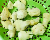 Hình bước làm 2 của món Hủ tiếu gà ta