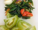 Foto langkah ke 2 dari resep Tumis teri cabe ijo.