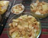 Foto langkah ke 5 dari resep BreadPuding Apel Nougat Pandan dan saus pandan.