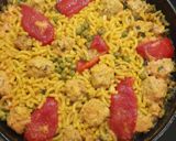 Foto del paso 4 de la receta Fideuá con pollo 🐔 y albóndigas
