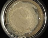 A picture of step 2 of Tiramisu.