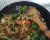 Foto langkah ke 3 dari resep Kwetiau Goreng.