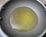 A picture of step 6 of Singhare atta pakoda.