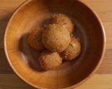 A picture of step 3 of Besan Laddu.