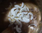 Foto del paso 6 de la receta: Pollo en pepitoria