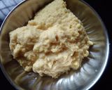 A picture of step 1 of Zunaka Papad Roll.