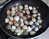 Foto del paso 8 de la receta: Besugos al horno con vuelco de almejas a la cidra
