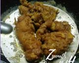 A picture of step 3 of Homemade Zinger Burger.