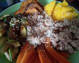 Foto del paso 10 de la receta: Mi bowl de Arroz con vegetales y atún... 🍱🥗🥙🍚🥫🍱