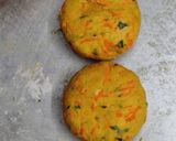 A picture of step 5 of Carrot Paratha.