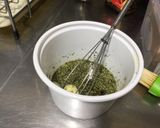 Foto del paso 1 de la receta: Chamorros de cordero a las finas hierbas