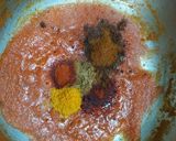 A picture of step 4 of Green peas masala.