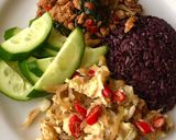 รูปขั้นตอนการทำที่ 3 ของ ผัดกระเพราไก่สับ (Stir fried minced chicken with hot basil)