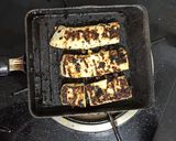 A picture of step 3 of Grilled Panner.