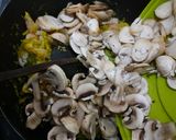Foto langkah ke 3 dari resep Mie Ayam Jamur Mudah.