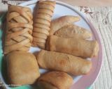 A picture of step 4 of Fish roll variation.