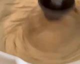 Foto del paso 3 de la receta: Bundt cake de dulce de leche