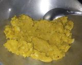 A picture of step 4 of Mat Samosa.