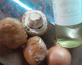 Foto del paso 2 de la receta: Fideos con crema y hongos 🍄‍🟫
