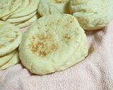 صورة لخطوة 4 من وصفة الخبز العربي (الكماج)