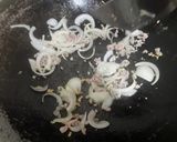 รูปขั้นตอนการทำที่ 2 ของ กุ้งผัดผงกะหรี่