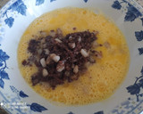 Foto del paso 4 de la receta: Tortilla de alubias, butifarra negra y tocino