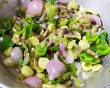 अंकुरित मूंग का हॉट एंड सॉर सूप (Ankurit moong ka hot and sour soup recipe in hindi) रेसिपी चरण 1 फोटो